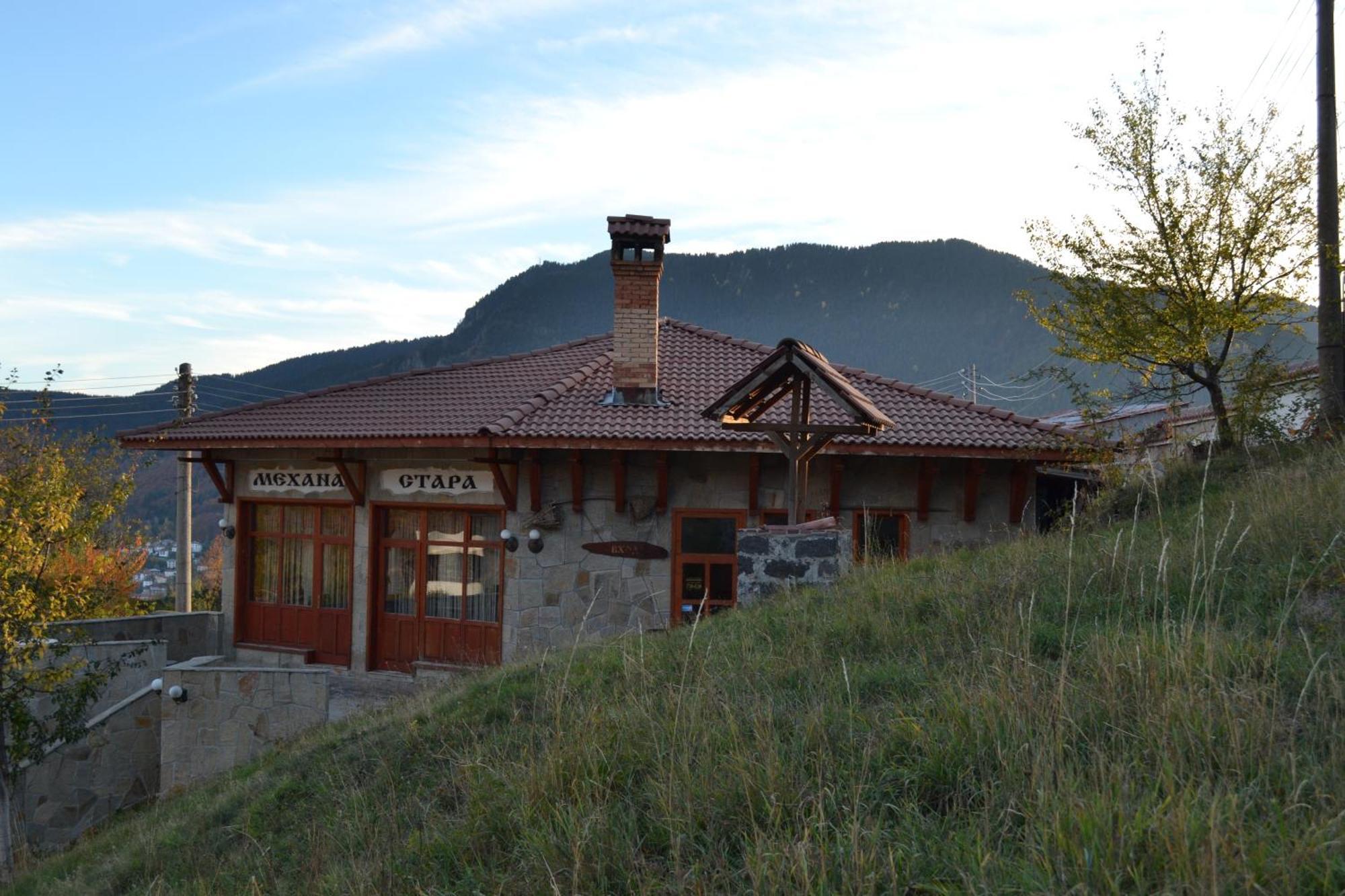 Family Hotel Silver Smolyan Eksteriør bilde